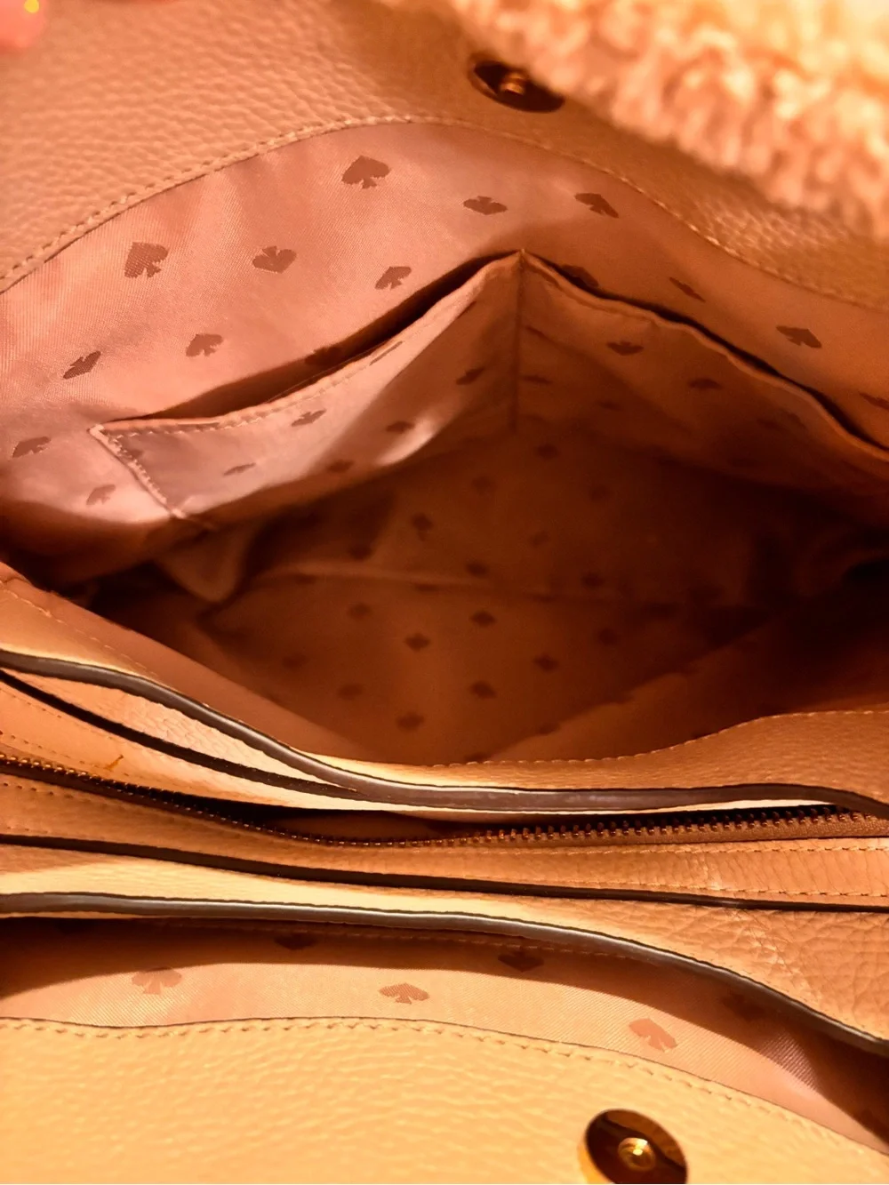 kate spade tan shearling-trim shoulder bag
